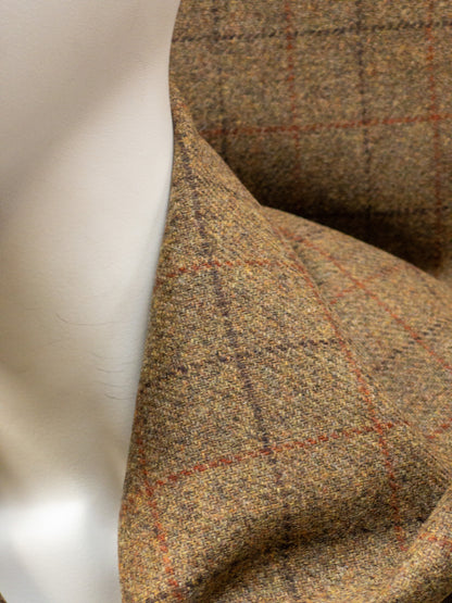Wool tweed in classic check