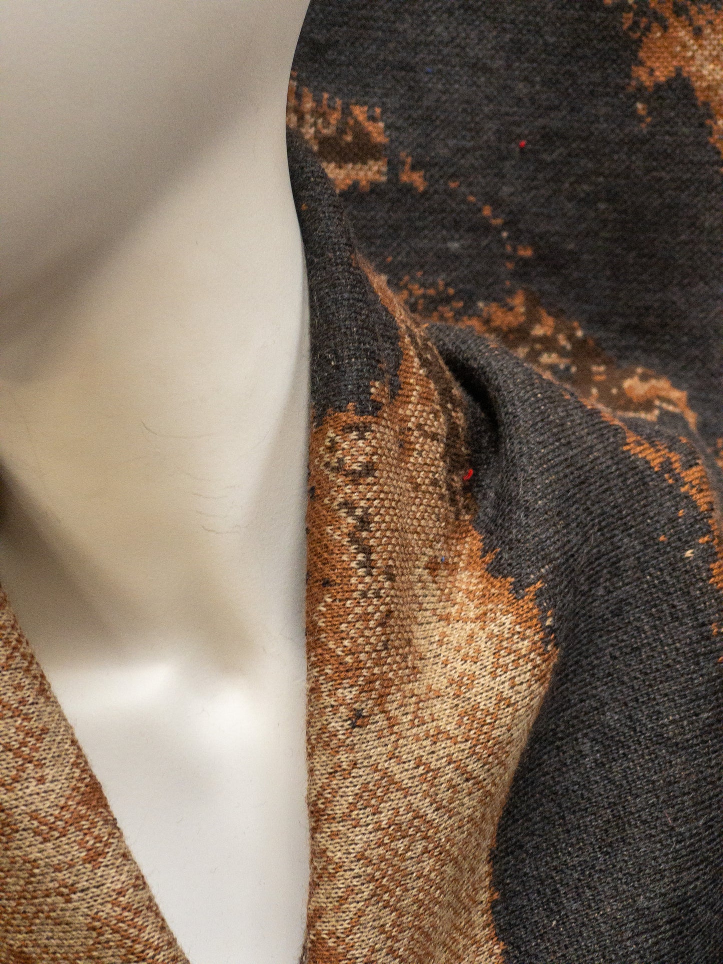 Exclusive Jaquard Knit in brown grass landscape