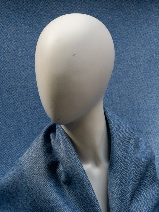 Woolen tweed in herringbone blue