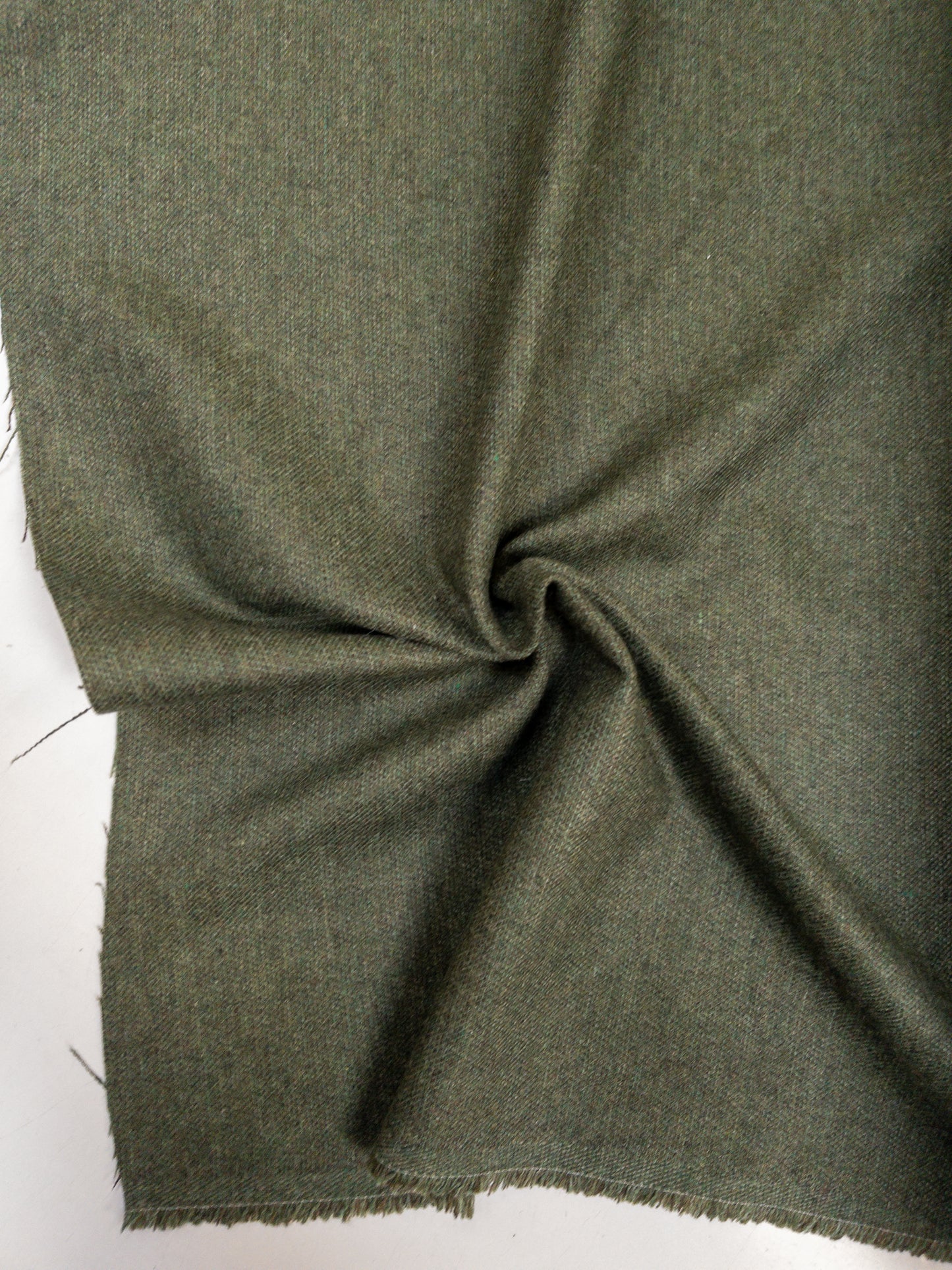 Wool fabric medium thickness color: Green WD15