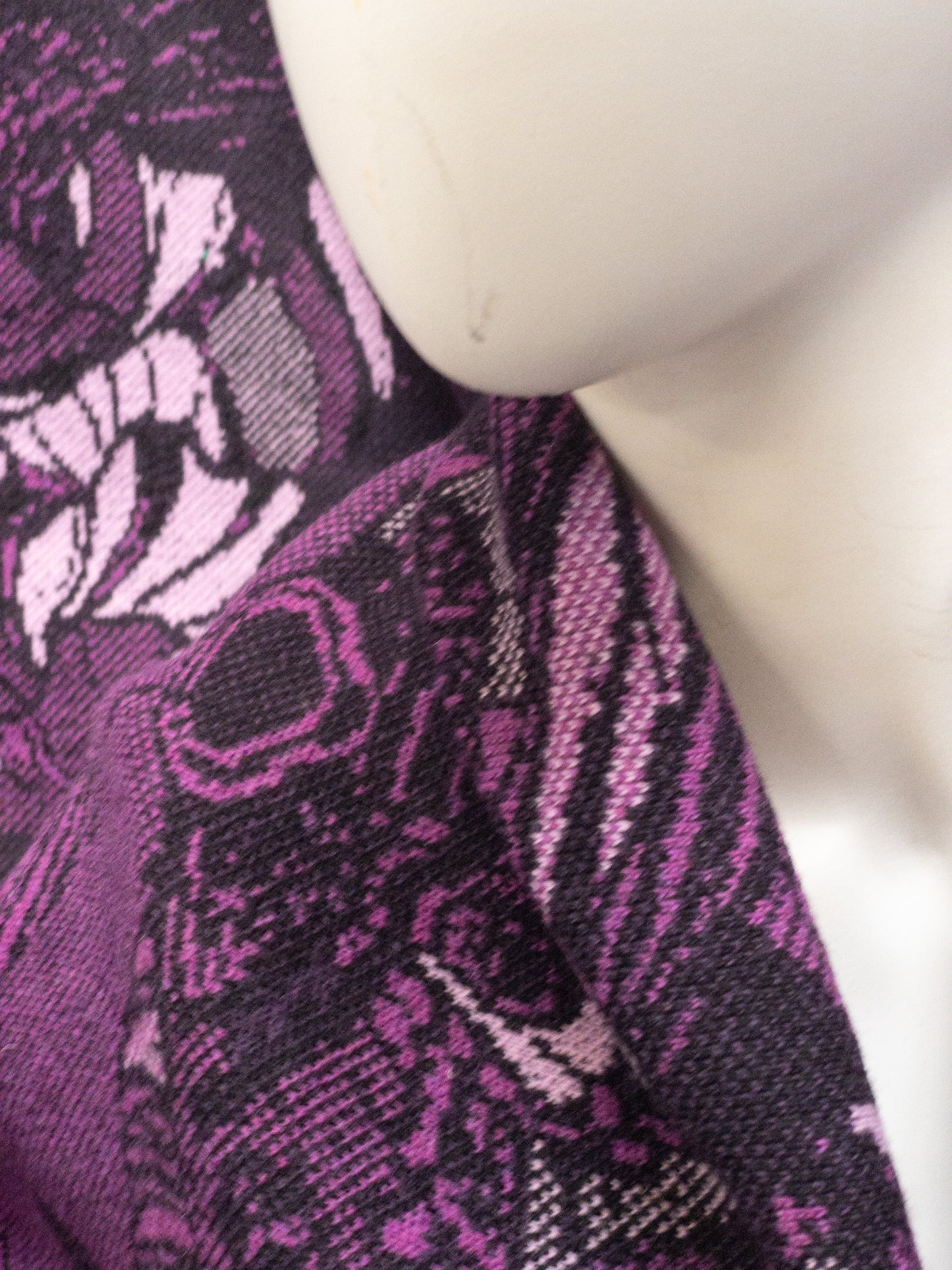 Exclusive Jaquard Knit in purple botanical garden