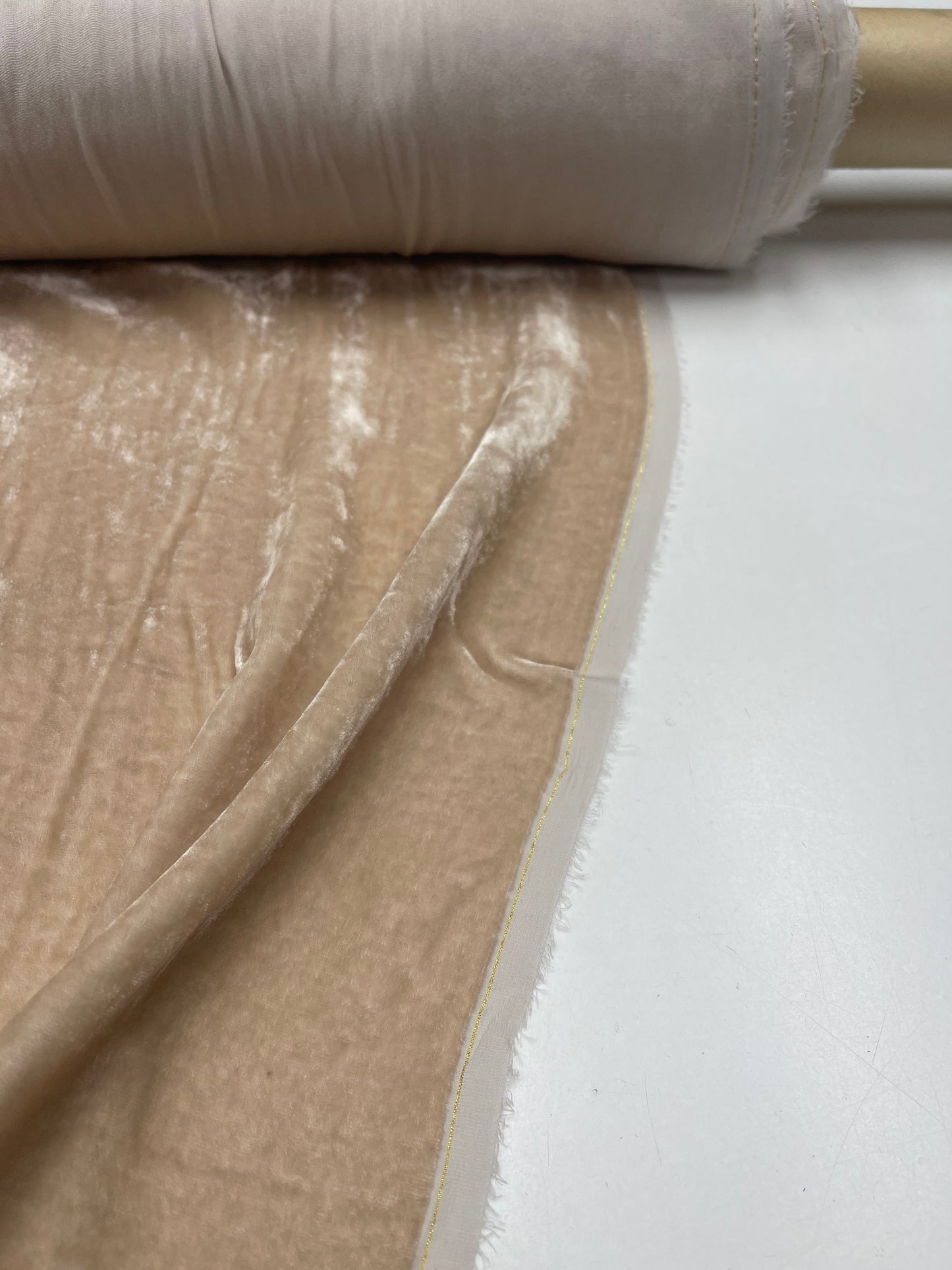 Zijden viscose velvet beige