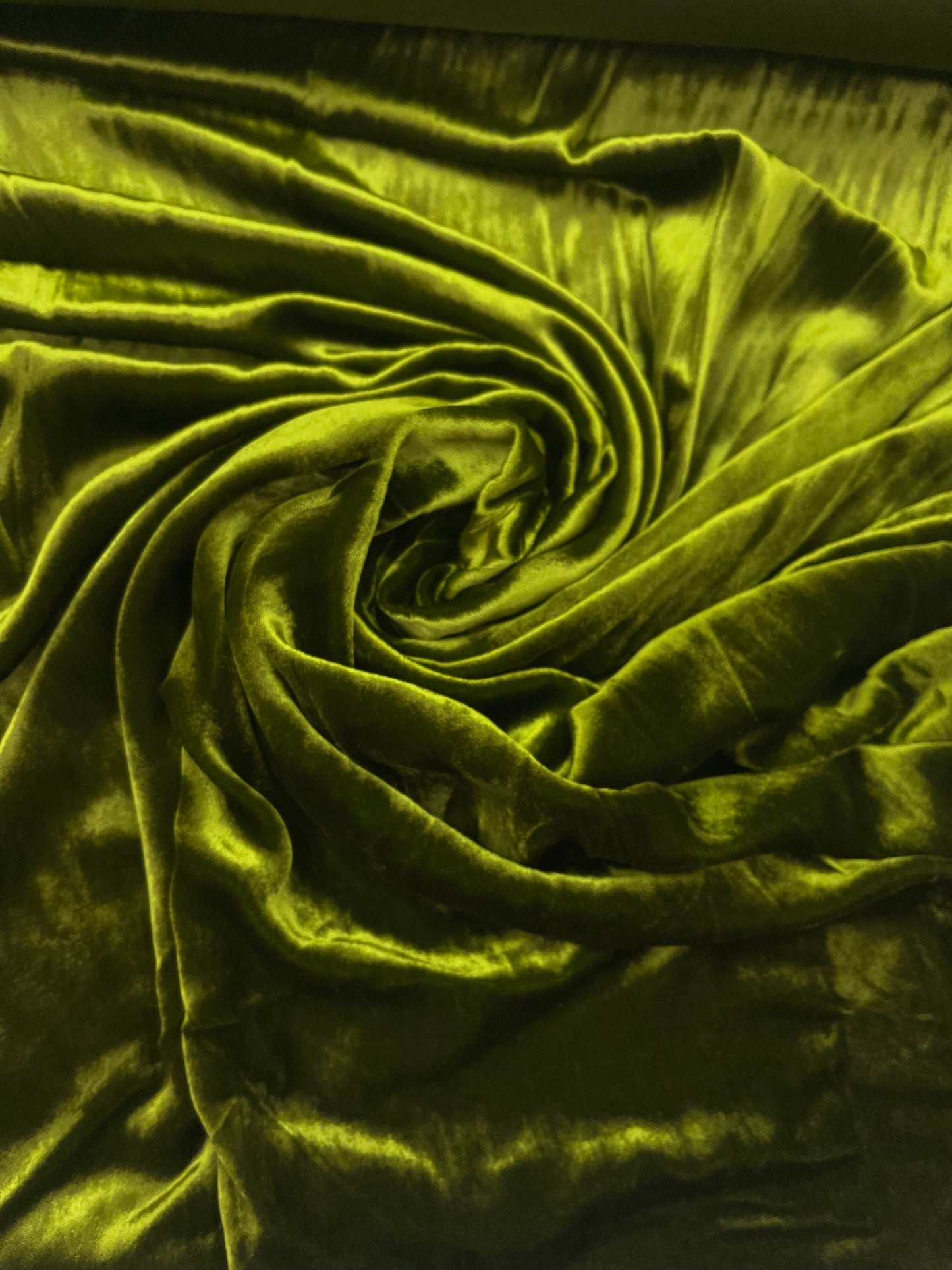 Zijden viscose velvet antiek groen