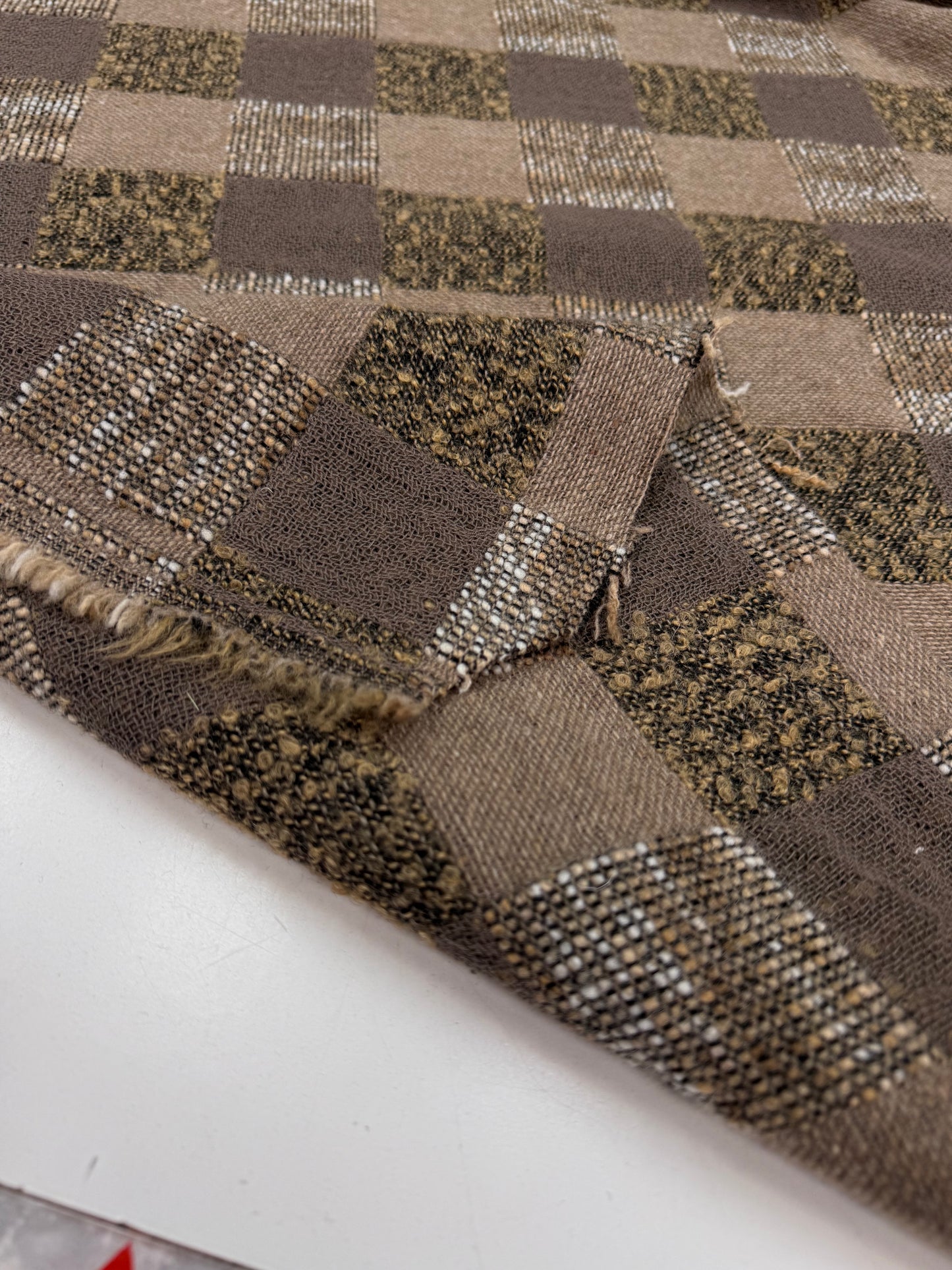 Geblokte wol blend Jaquard beige tinten