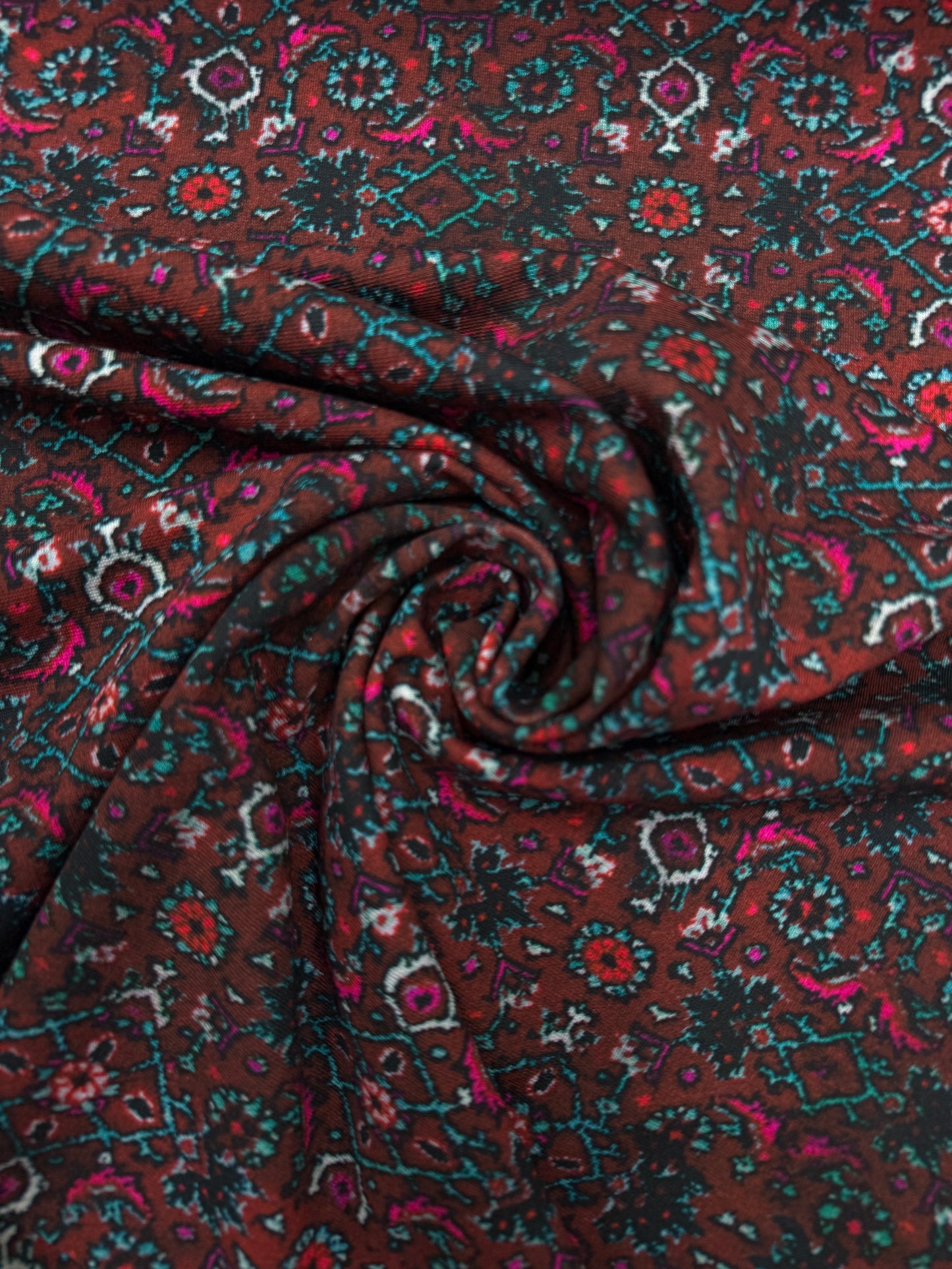 Exclusief dessin punta small repeat brown