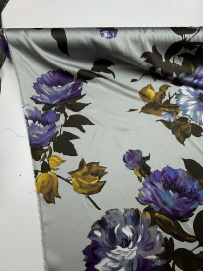 Silk satin print stretch