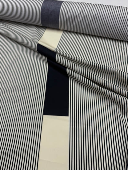 Cotton striped navy ecru brede en smalle streep