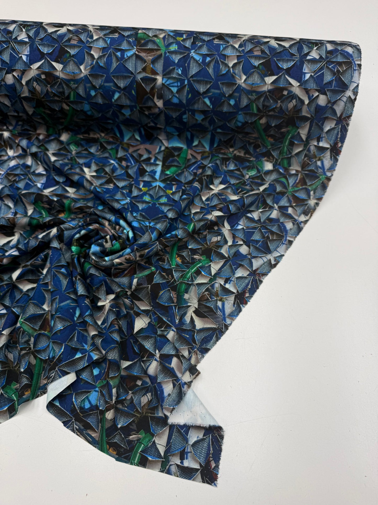 Exclusief dessin punta origami blue denim