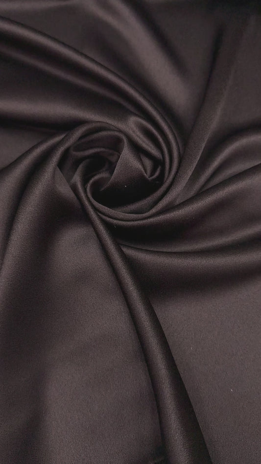 Crepe satijn Cady chocolade bruin