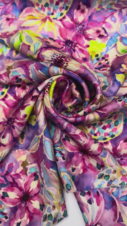 SS2026 Zijden twill met bright water floral