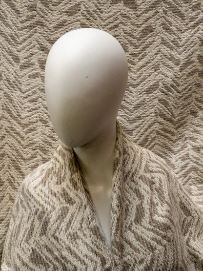 Jaquard woven winter white